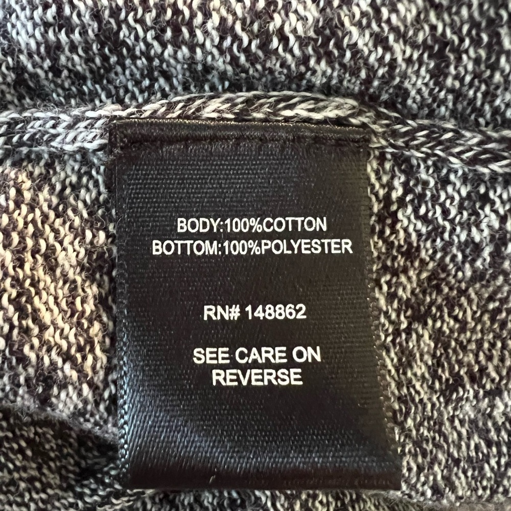 Torrid Black sweater Marbled floral embroidery faux‎ undershirt Medium/00 - Picture 6 of 11